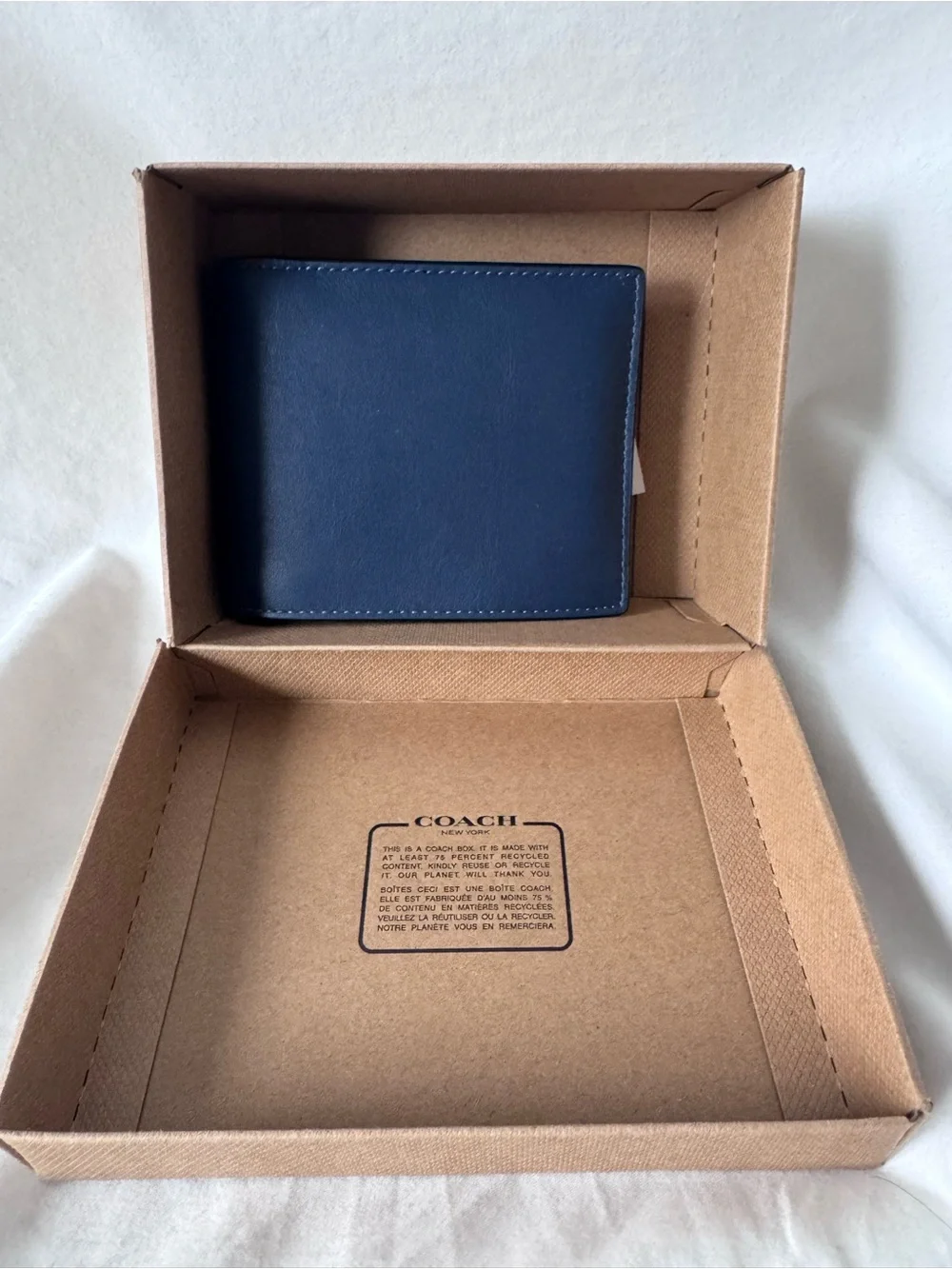 Coach CY911 Navy Full Grain Leather Bifold Wallet NWT Men’s